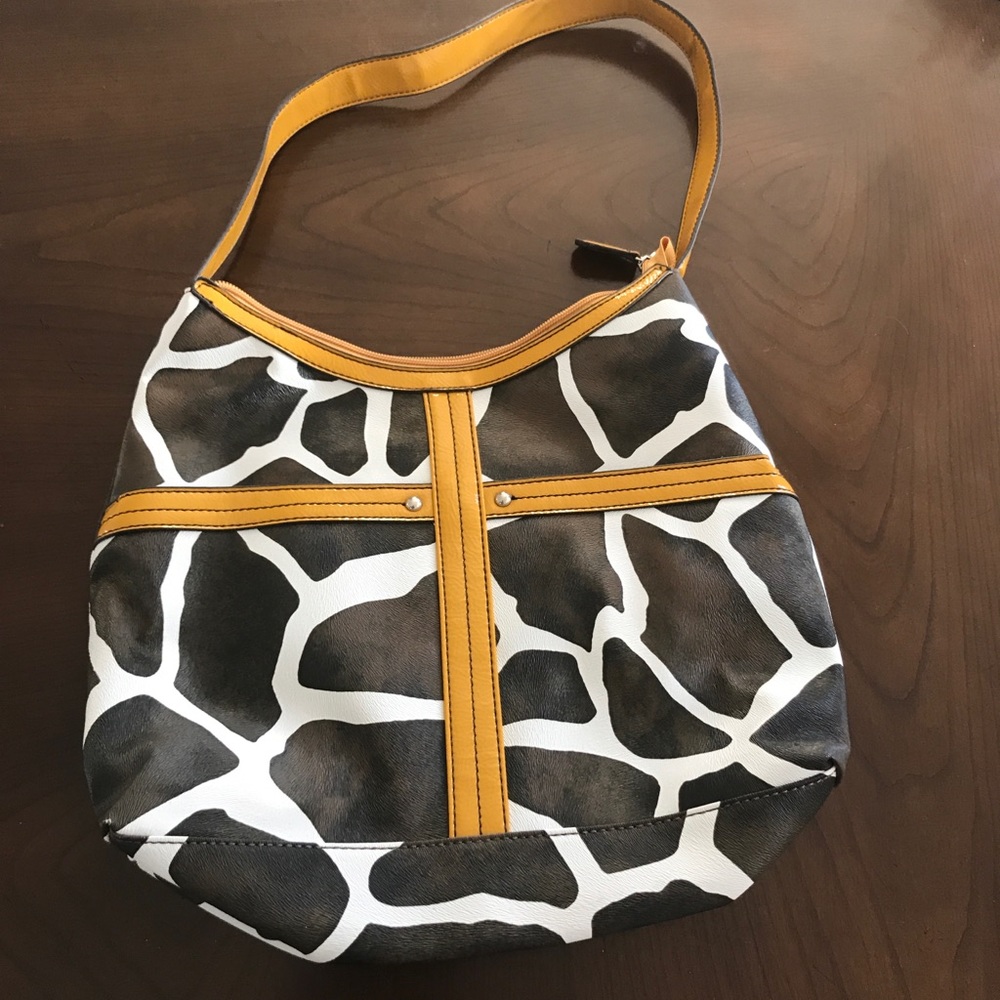 Cute printed purse! Never used! - Picture 2 of 3